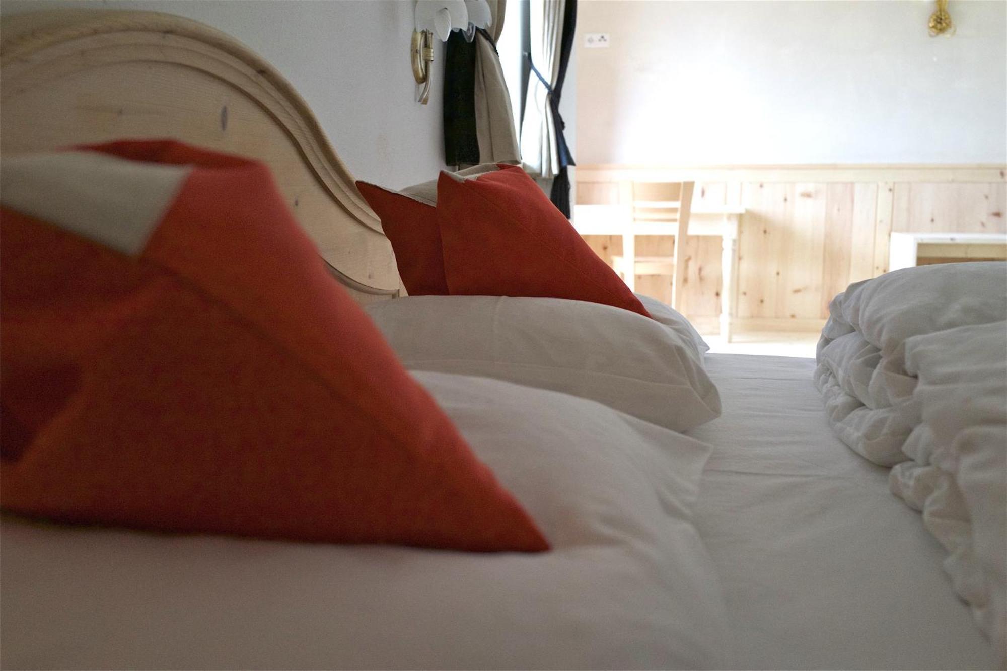 Oberraut Hotel บรูนิโก ภายนอก รูปภาพ